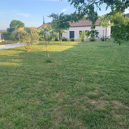 Vila Chez Charlotte Et Jef Saint-Sernin (Ardeche)