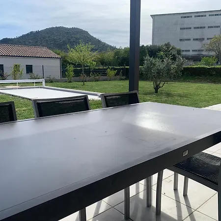 Chez Charlotte Et Jef Villa